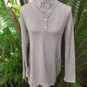 🌴Island Company Asymmetric Hem Casual Henley Top